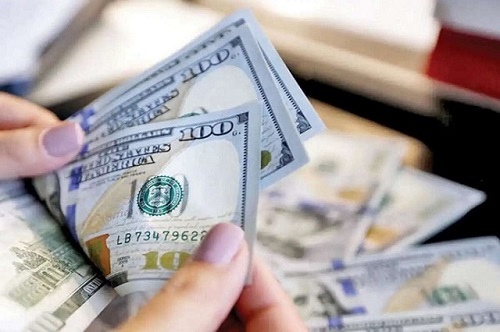 پیش بینی قیمت دلار فردا ۱۶ شهریور ۱۴۰۵ / دلار با سیگنال همتی از قله روزانه عقب نشست