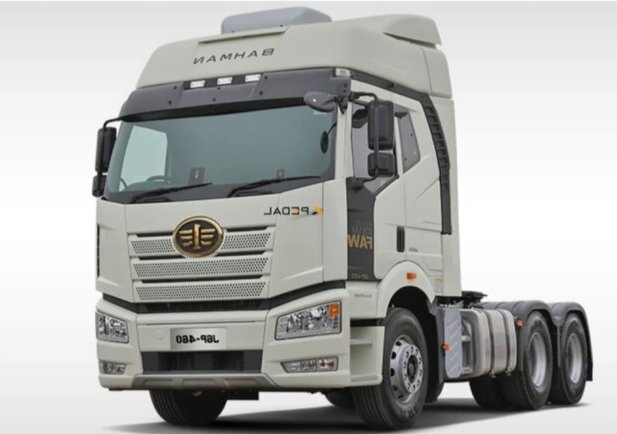  معامله ۶۰ دستگاه کامیون کشنده فاو و فولکس واگن در بورس کالا