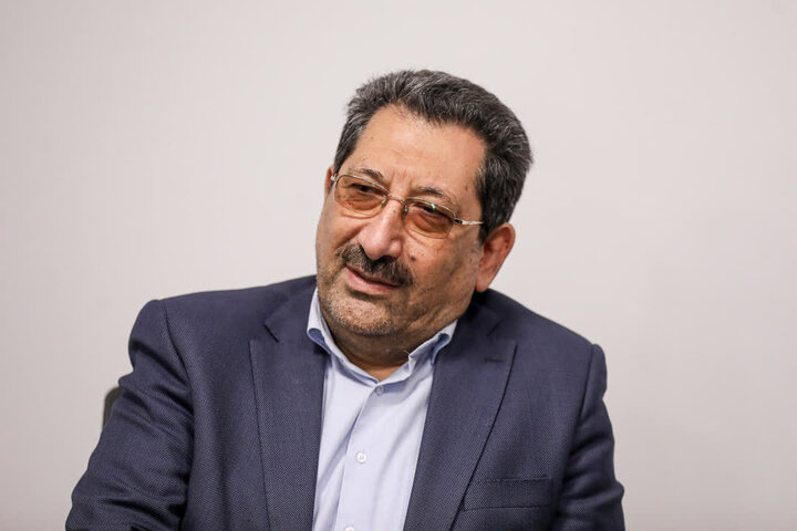 انرژی پایدار برای صنایع تامین شود