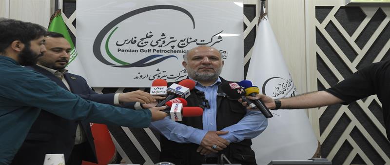 بازدید فعالان بازار سرمایه از پتروشیمی اروند/ غول PVC خاورمیانه، ۱.۳ میلیارد دلار ارزش جایگزینی دارد