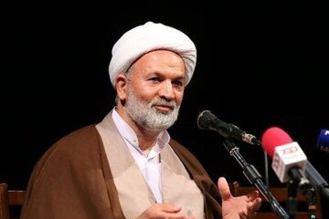 خبر مهم یک نماینده از طرح خروج از NPT در مجلس/ برخی جریان‌های غرب‌گرا، حجاب را به دیوار برلین تشبیه کرده‌اند