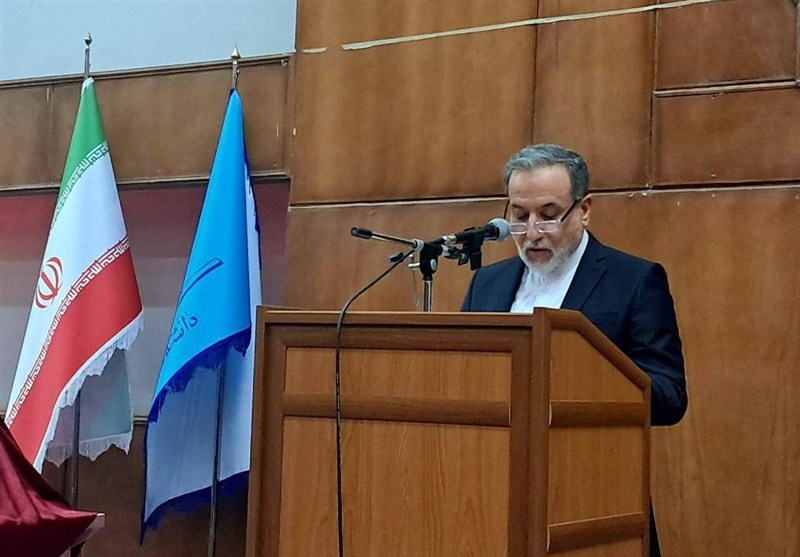 گفتگو بخشی از قدرت است نه جایگزین آن عراقچی: گفتگو بخشی از قدرت است نه جایگزین آن