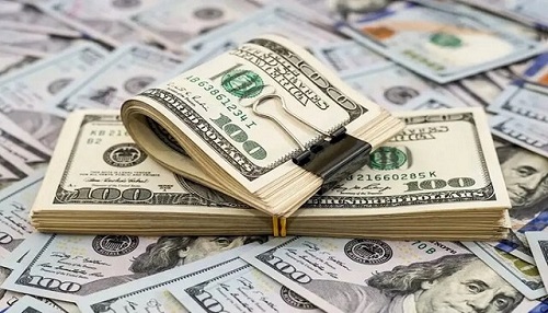 پیش‌ بینی قیمت دلار فردا 4 شهریور 1405 / دلار در دو راهی، بازارساز ترمز صعود را می‌کشد