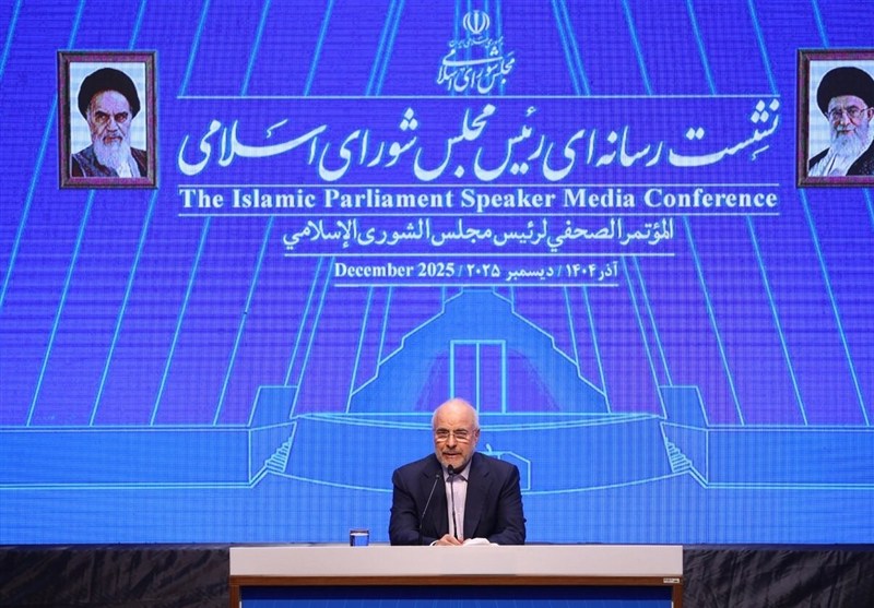 ملت ایران هسته‌ی سخت 90 میلیون نفری دارد/ اولویت امروز مسائل اقتصادی است