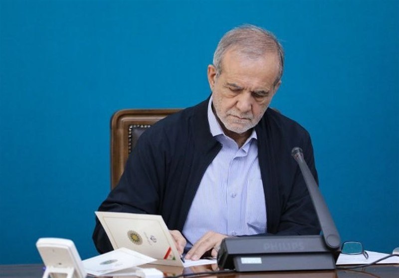 پیام تسلیت پزشکیان در پی شهادت نخست‌وزیر یمن و همکارانش