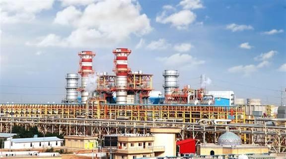 فجر انرژی خلیج فارس طلایی‌ترین نشان مدیریت مالی کشور را کسب کرد