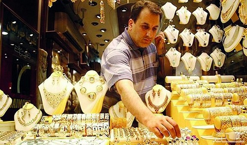 عقبگرد نرخ ها در بازار طلا
