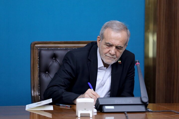 مقابل هیچ تهدیدی عقب‌نشینی نخواهیم کرد