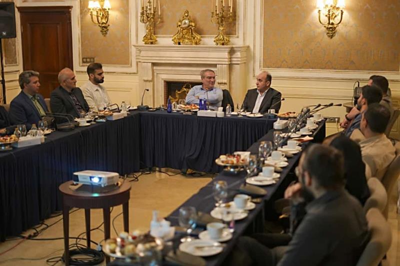 حرکت پتروشیمی کارون به‌سوی تولید زیست‌پایه؛ گامی در مسیر آینده صنعت پلی‌یورتان